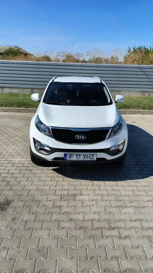 Vând Kia Sportage 4*4