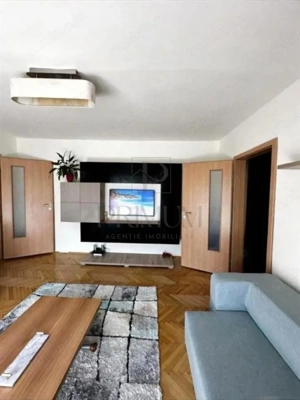 COMPLEX STUDENTESC -  ETJ 2 - 3 CAM  - 2 BAI - CENTRALA - RENOVAT - BOXA