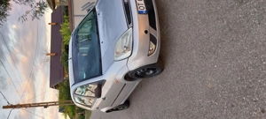 Ford fiesta 2005 1388 benzină - imagine 2 Ford fiesta 2005 1388 benzină - imagine 2