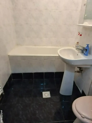 închirieri  3 camere.