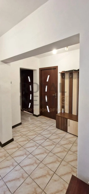 De inchiriat apartament cu 4 camere in Tractorul. - imagine 13