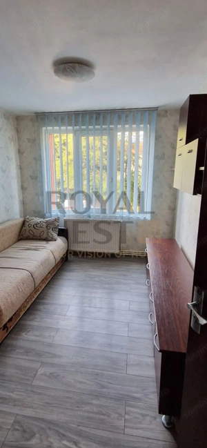 De inchiriat apartament cu 4 camere in Tractorul. - imagine 6