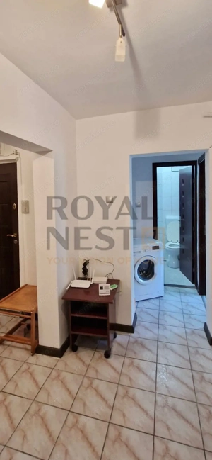 De inchiriat apartament cu 4 camere in Tractorul. - imagine 15