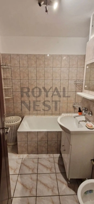 De inchiriat apartament cu 4 camere in Tractorul. - imagine 9