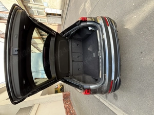 Vând Audi Q3 2021 S line  - imagine 5