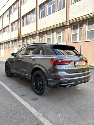 Vând Audi Q3 2021 S line 