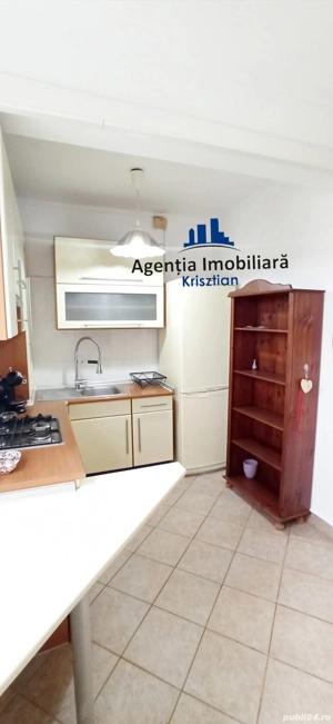 Apartament cu 3 camere de vânzare - Zona Cloșca  - imagine 7