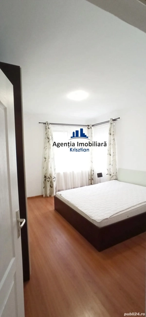 Apartament cu 3 camere de vânzare - Zona Cloșca  - imagine 5