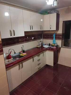 Caut colega de apartament