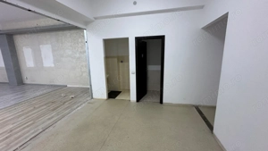 Spațiu comercial de 250mp în zona ICIL/CASA DE CULTURA , pretabil birouri - imagine 3 Spațiu comercial de 250mp în zona ICIL/CASA DE CULTURA , pretabil birouri - imagine 3
