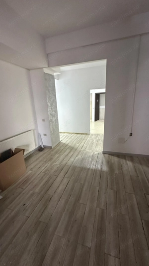 Spațiu comercial de 250mp în zona ICIL/CASA DE CULTURA , pretabil birouri - imagine 4 Spațiu comercial de 250mp în zona ICIL/CASA DE CULTURA , pretabil birouri - imagine 4