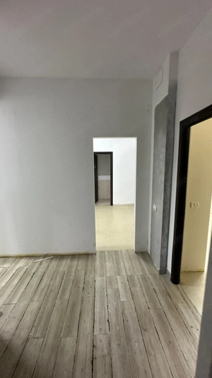 Spațiu comercial de 250mp în zona ICIL/CASA DE CULTURA , pretabil birouri - imagine 5 Spațiu comercial de 250mp în zona ICIL/CASA DE CULTURA , pretabil birouri - imagine 5
