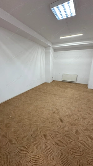 Spațiu comercial de 250mp în zona ICIL/CASA DE CULTURA , pretabil birouri - imagine 12 Spațiu comercial de 250mp în zona ICIL/CASA DE CULTURA , pretabil birouri - imagine 12
