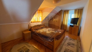 De vânzare 2 Corpuri de Casa si Teren 1388 mp in Geamăna, Bradu - imagine 11