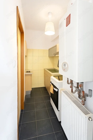 Ultracentral - Piata Romana - Garsoniera regim hotelier, stradal, loc parcare - imagine 3 Ultracentral - Piata Romana - Garsoniera regim hotelier, stradal, loc parcare - imagine 3