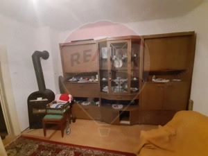 Casă / Vilă cu 2 camere de vânzare - imagine 8