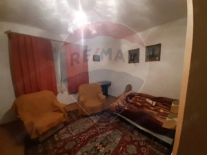 Casă / Vilă cu 2 camere de vânzare - imagine 7