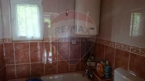 Casă / Vilă cu 2 camere de vânzare - imagine 6