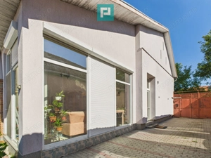 Casă cu piscină și teren generos, Sântana