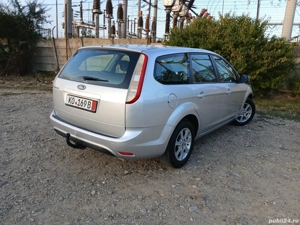 Ford Focus Style 1,6 mpi  - imagine 4
