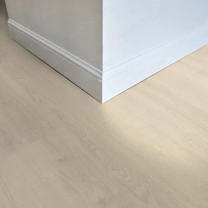 Montez parchet laminat.