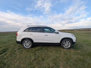 Kia Sorento 2,2 D 4 WD - imagine 6