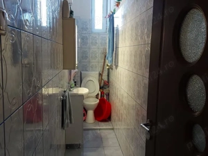 Unirii , Piata Cosbuc  - imagine 2