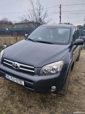 vand toyota rav4