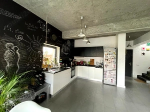 Casa pet friendly 5 camere si gradina 350 mp de inchiriat in zona Giulesti