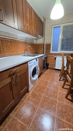 Inchiriere 2 camere Emil Racovita loc parcare metrou - imagine 4