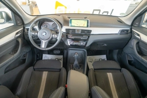 BMW X1 xDrive20i Steptronic "Advantage" - imagine 16