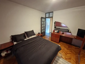 Apartament 3 camere, 84 mp, zona Ultracentrala - imagine 8