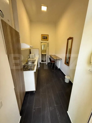 Apartament 2 camere, semidecomandate, 45 mp, zona centrală