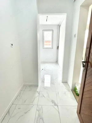 Vand apartament Vlaicu 2 camere- aproape de statia de tramvai