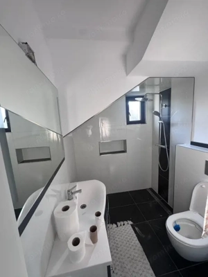 Casa individuala cu garaj si foisor, centru- Horodnic de Sus - imagine 11