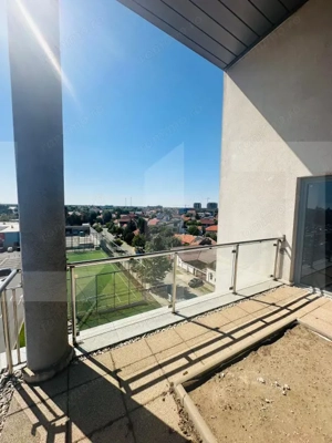 Penthouse de vânzare, 300 mp, terasă 25 mp, strada Volntarilor