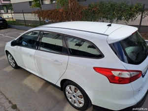 Ford Focus 2012 - imagine 5 Ford Focus 2012 - imagine 5