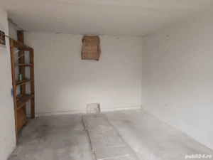 Garaj cu teren proprietate particulara 