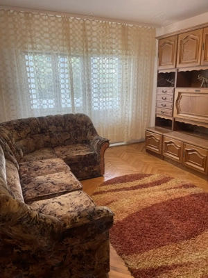 A[artament de inchiriat cu 3 camere zona Soarelui