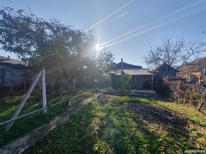 vind casa in com Covasint - imagine 4