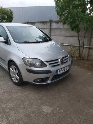 Vând VW.Golf 5 plus motor 1,6 Benzină 