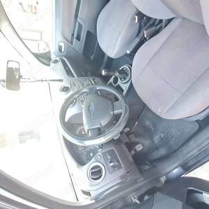 Vand FORD Fusion Break dizel negru din 2006 , 1,6 TDI mecanic ok, ITP - 2  Lei.   - imagine 2