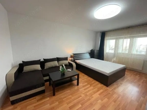 Garsonieră decomandată,renovată,aer condiționat,spațioasă, Vitan