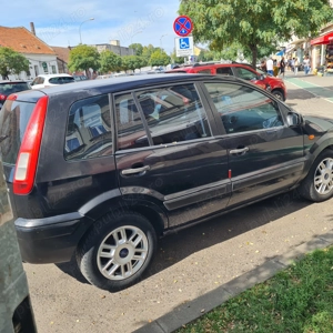 Vand FORD Fusion Break dizel negru din 2006 , 1,6 TDI mecanic ok, ITP - 2  Lei.   - imagine 7