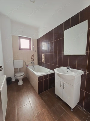 Vila duplex-mobilata si utilata - 4 camere - 2 bai-dressing- str asfaltata - imagine 8