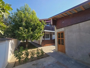 Vila tip duplex - 3 camere - semimobilat- 270mp teren - pod - cartierul nou - imagine 7