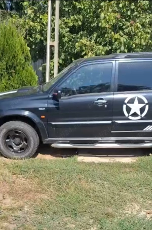 Suzuki Vitara XL7, 7 locuri, 2.0 diesel,  2004 - imagine 7