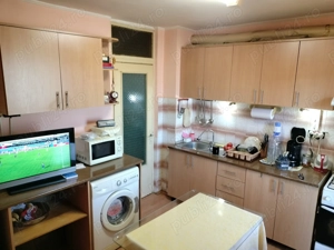 De vânzare apartament 2 camere Reșița zona Parcului Siderurgistului - imagine 2