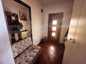 Apartament cu 3 camere,decomandat, 102 mp utili,curte 100 mp, zona Cetate - imagine 7