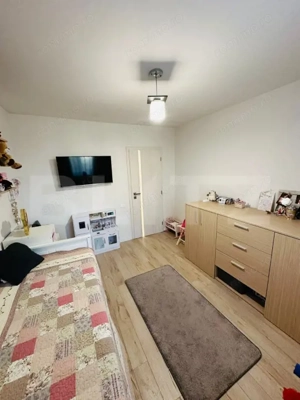 Apartament 3 camere, 65 mp, decomandat zona Dumbrava Nord  - imagine 8